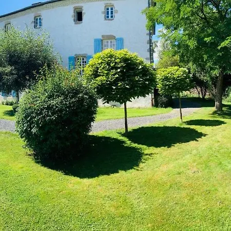 Domaine La Reveille 3* Dore-lʼÉglise