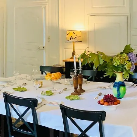 Domaine La Reveille Bed & Breakfast