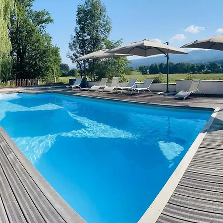 Bed & Breakfast Domaine La Reveille 3*