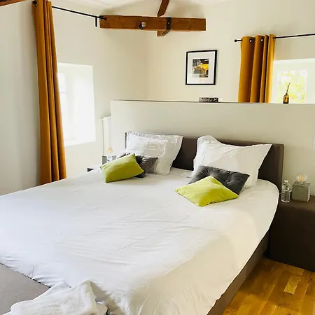 Domaine La Reveille Bed & Breakfast