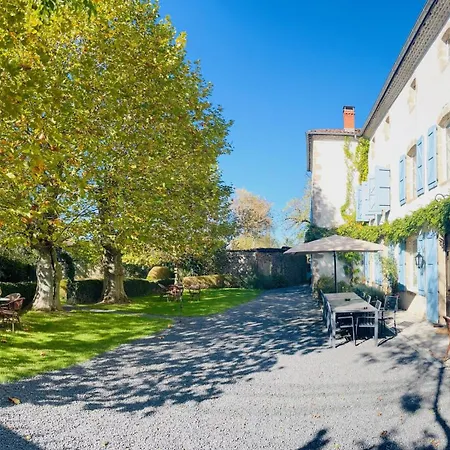 Bed & Breakfast Domaine La Reveille Dore-lʼÉglise